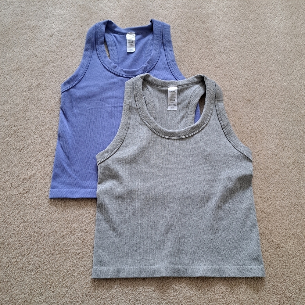Reflex Set Of 2 Tanks Racer Back Ribbed Seamless Blue Grey Size Medium Casual